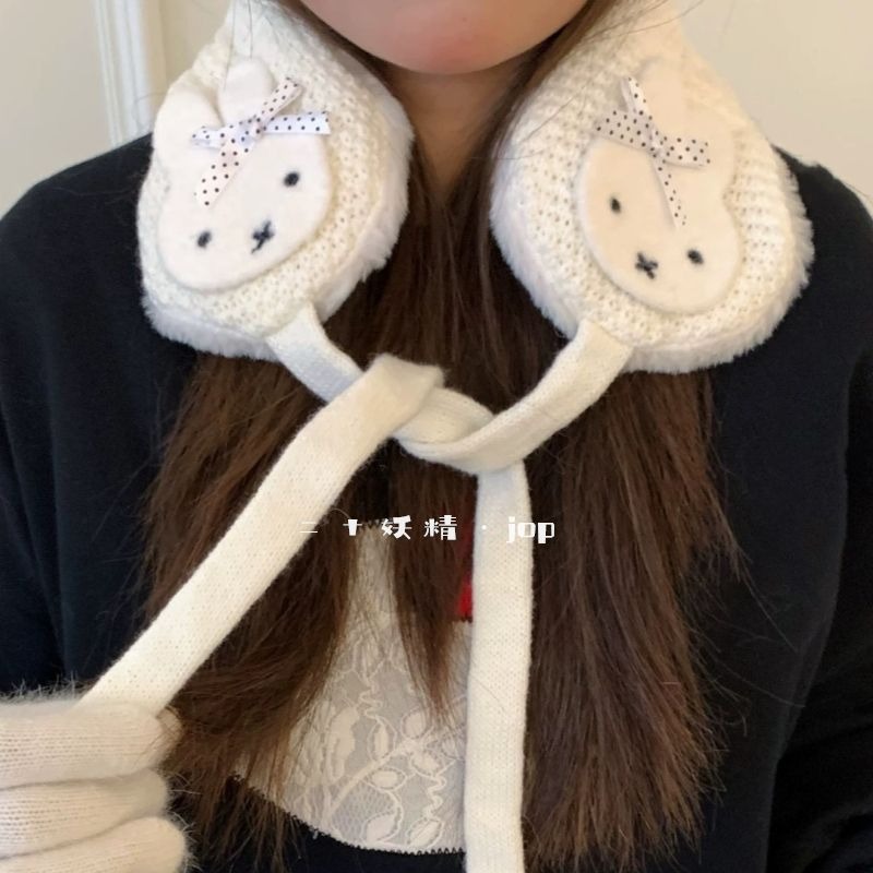 Graziosi Paraorecchie in Magli - Winter Clothing Earmuffs recensione e prezzo